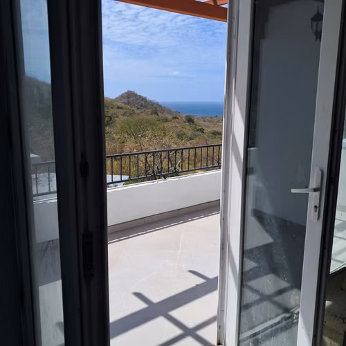 KC-  Apartamento de 1 Habitación en Congo Hills – San Juan del Sur