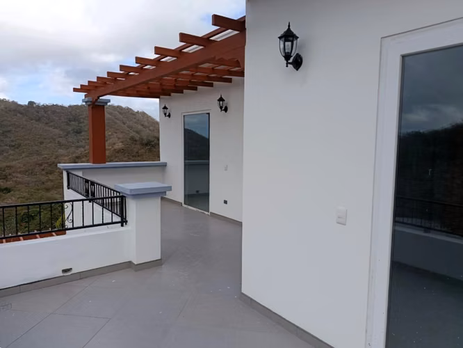 KC-  Apartamento de 1 Habitación en Congo Hills – San Juan del Sur