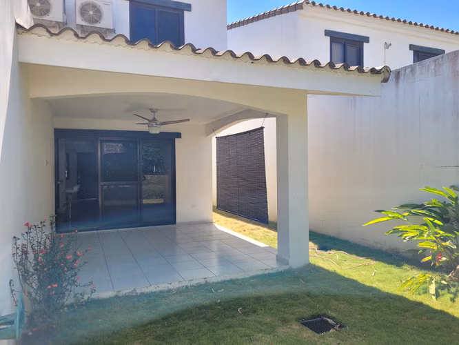Bonita casa en renta en Carretera a Masaya. - Imagen 6
