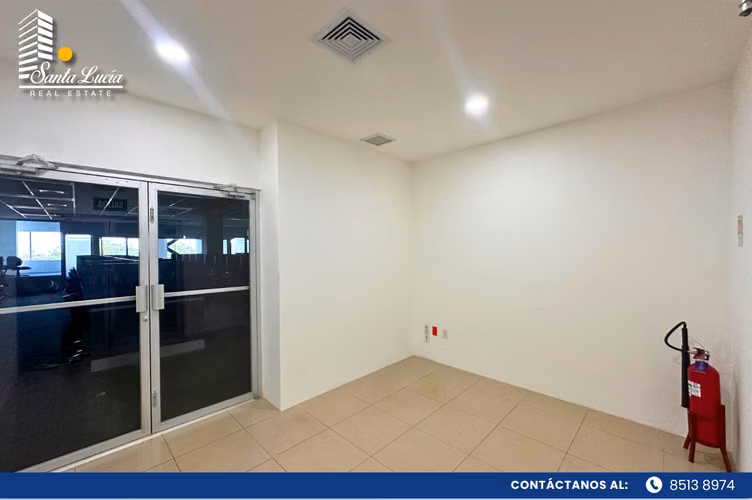 Módulo en renta en el prestigioso Edificio Invercasa - Imagen 3