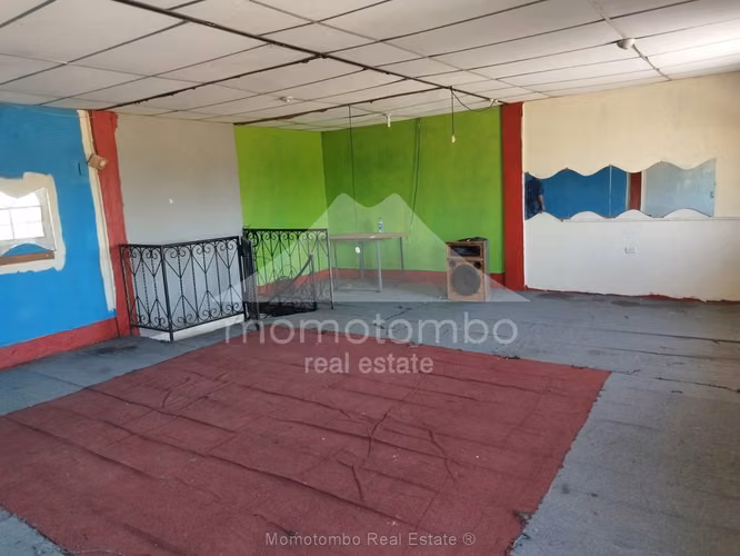 Edificio en Venta &amp; Renta Barrio San Antonio, Dupla Norte, Managua