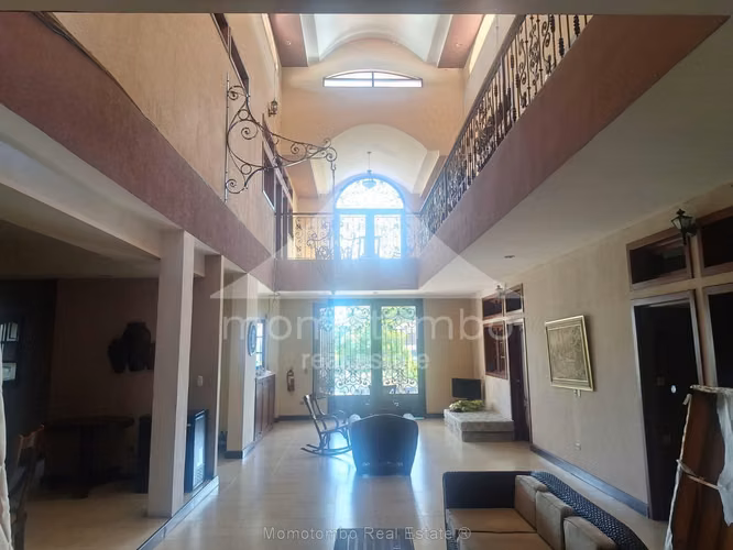 Hotel en Venta &amp; Renta Altamira, Managua