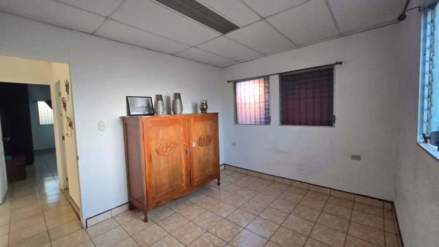 Venta de casa en Villa Fontana Sur Managua