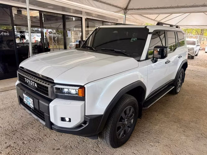 Toyota Land Cruiser Prado año 2025