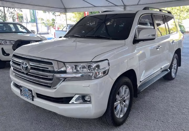 Toyota Land Cruiser VX año 2021 - Imagen 5