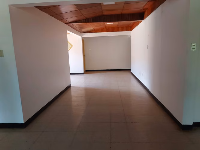 Se Vende Hermosa Casa en Reparto San Juan, Managua | U$230,000 |  