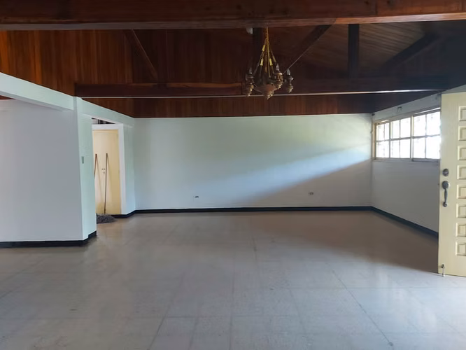 Se Vende Hermosa Casa en Reparto San Juan, Managua | U$230,000 |  
