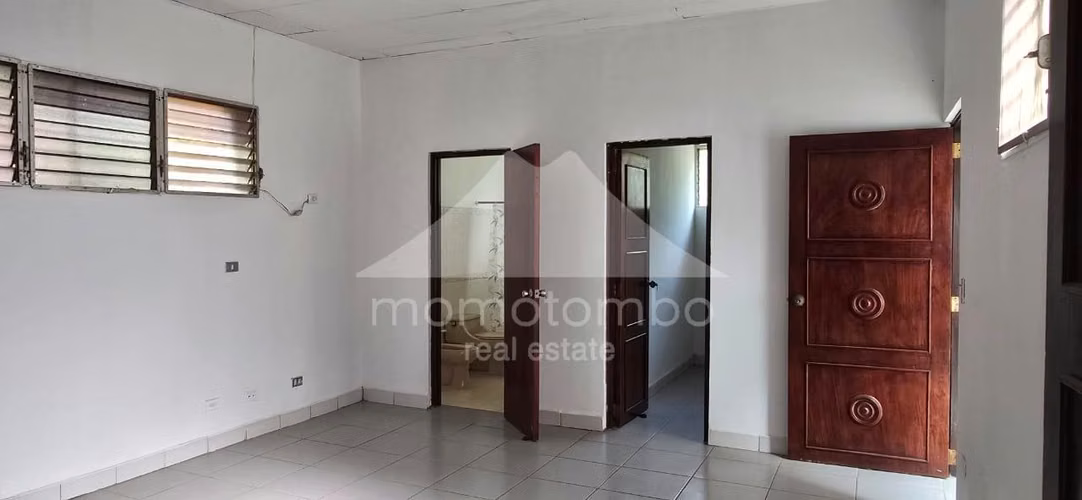 Casa en Venta Carretera Sur, Managua