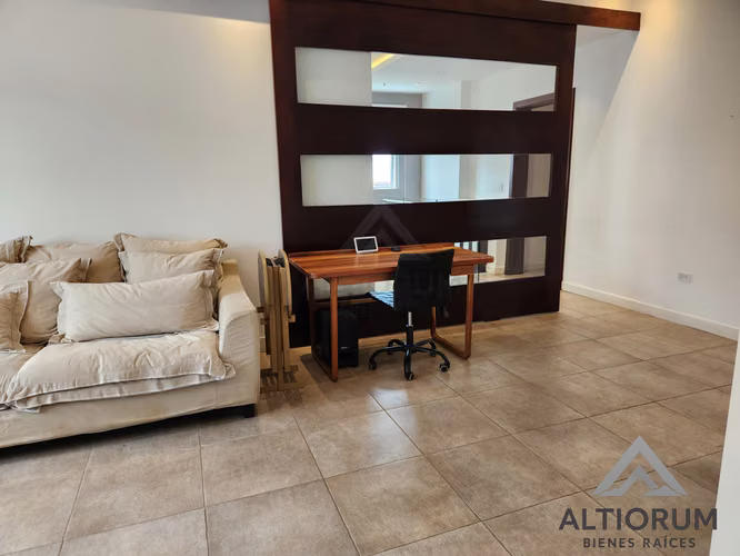 CASA EN VENTA EN LAS COLINAS