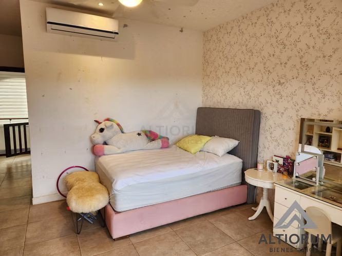CASA EN VENTA EN LAS COLINAS