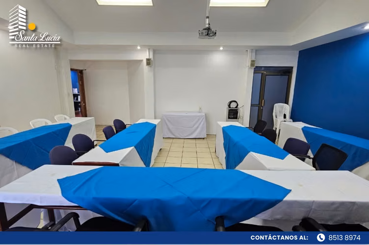Oficinas en Renta en Los Robles