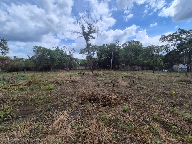 Venta de Terreno en Carretera  Sur con excelente  vista!! MP