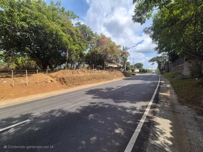 Venta de Terreno en Carretera  Sur con excelente  vista!! MP