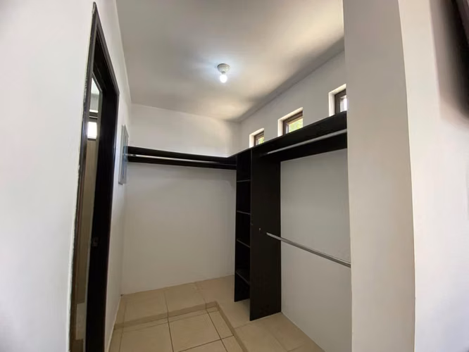 AP-Vendo casa en Carretera Masaya km 13