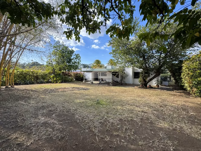 Casa en Venta Altos De Santo Domingo, Managua