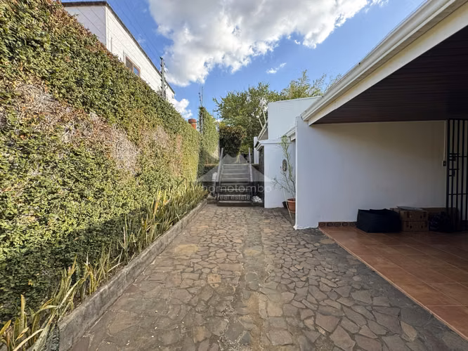 Casa en Venta Altos De Santo Domingo, Managua