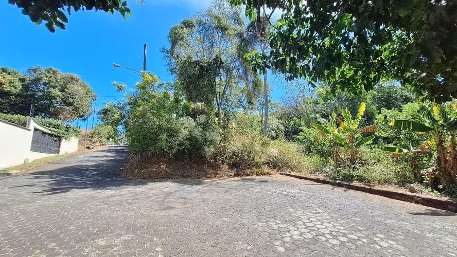 Vendo terreno en villa fontana sur - Imagen 3