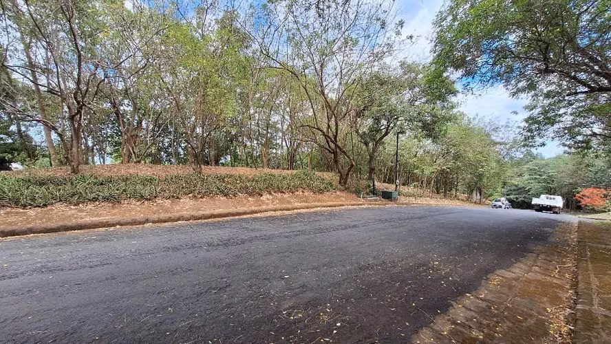 Se venden 3 lotes en condominio Sto domingo - Imagen 9