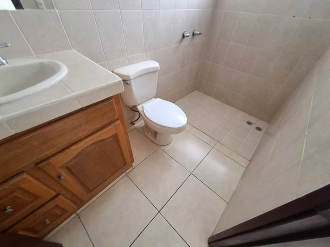 Se vende casa en esquipulas, dentro de condominio. - Imagen 7