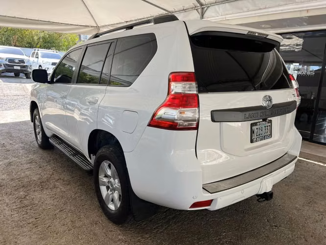 Toyota Prado TXL año 2014