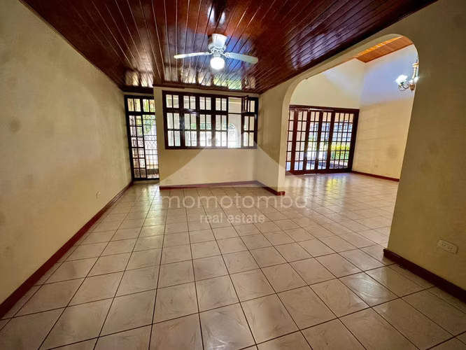 Casa en Venta Carretera Sur, Managua