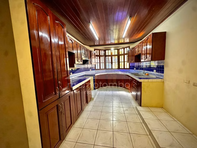 Casa en Venta Carretera Sur, Managua