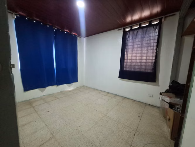 U$78,000 |  ¡CASA CÉNTRICA EN VENTA – UBICACIÓN ESTRATÉGICA EN VALLE DORADO! - Imagen 8