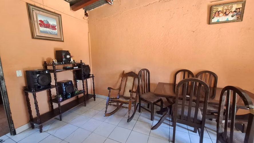 GA-Vendo casa en Santa Ana