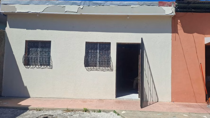 GA-Vendo casa en Santa Ana