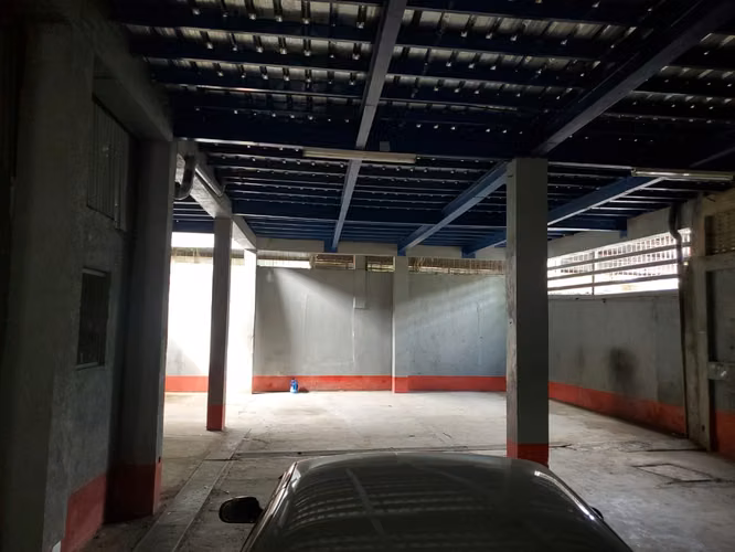 SL-Vendo propiedad en Avenida Bolivar