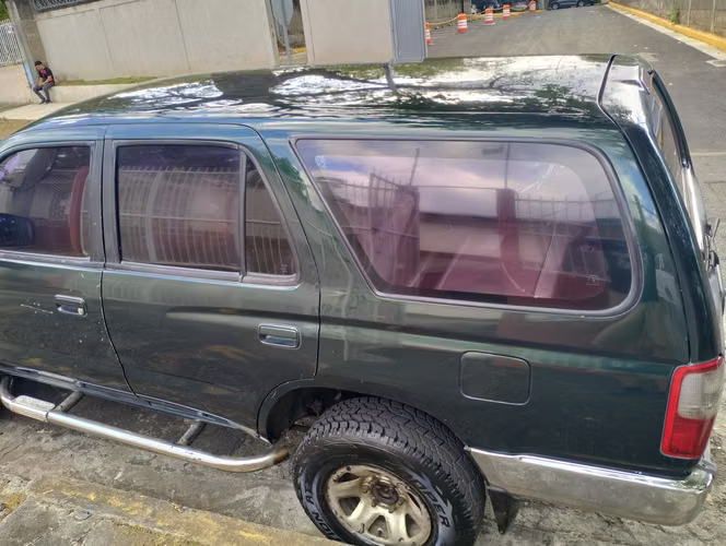 Toyota 4Runner Diesel 3.0 año 1999