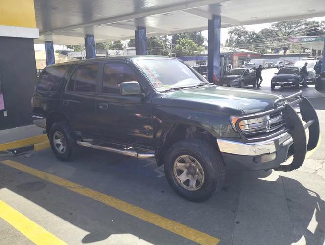 Toyota 4Runner Diesel 3.0 año 1999