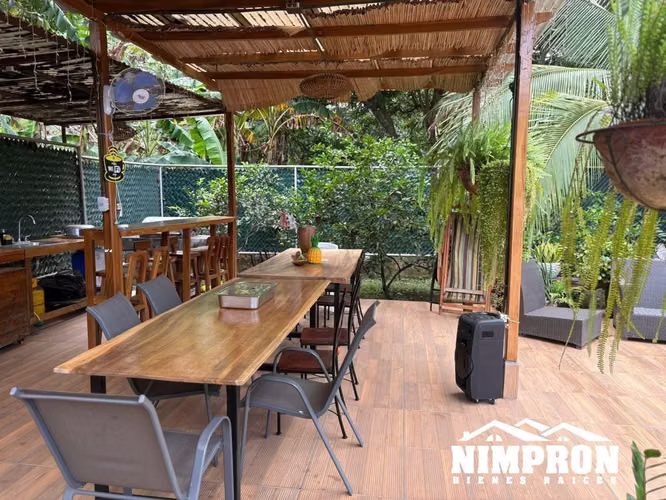 En venta Casa Quinta, Tcuantepe, calle principal