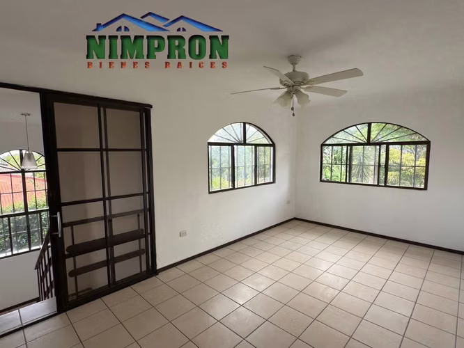 Casa en venta en Santo Domingo.