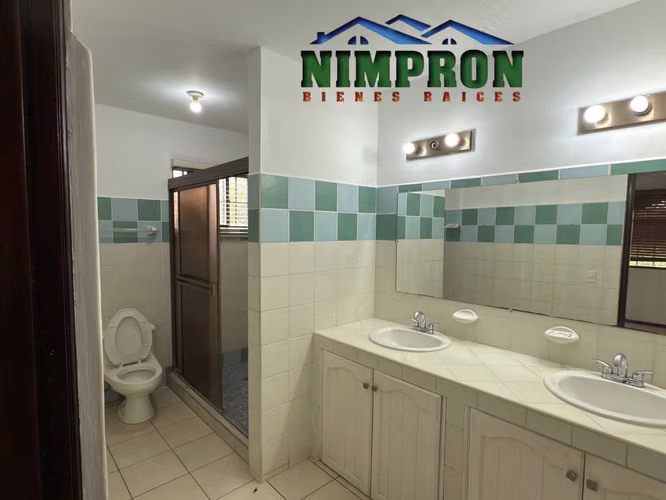 Casa en venta en Santo Domingo.