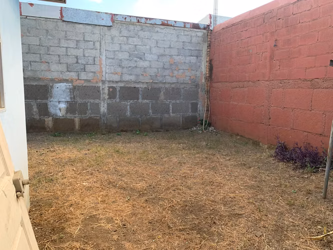 Gran oportunidad en Praderas de Sandino!