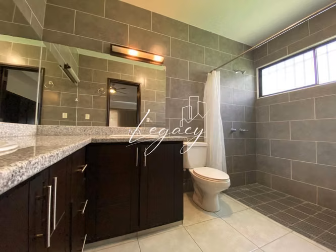 AG-Casa en renta en Santo Domingo - Imagen 11