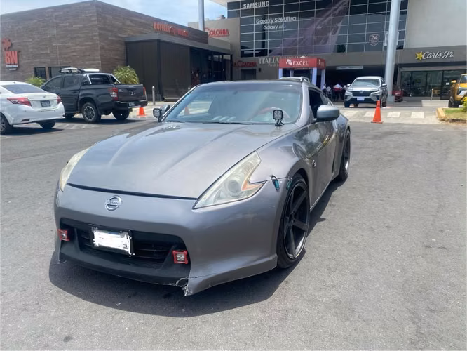 NISSAN 370 Z 2011 - Imagen 2