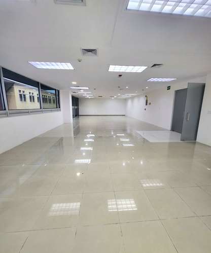 Corporate office in Plaza España of 250 m ²