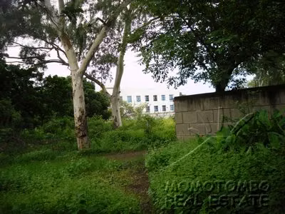 Lote Plano en Zona Exclusiva con Clima Fresco en Carretera Masaya!