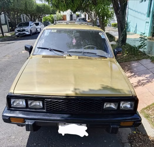 Auto clásico 1984 Subaru 4WD
