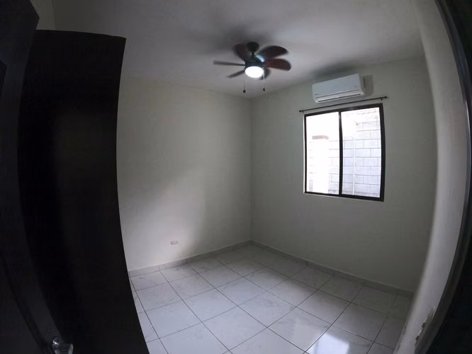 AG- Casa de un piso en residencial privado sector Las Cumbres - Imagen 6