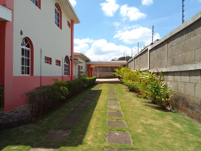 Venta de Casa en Carretera a Masaya