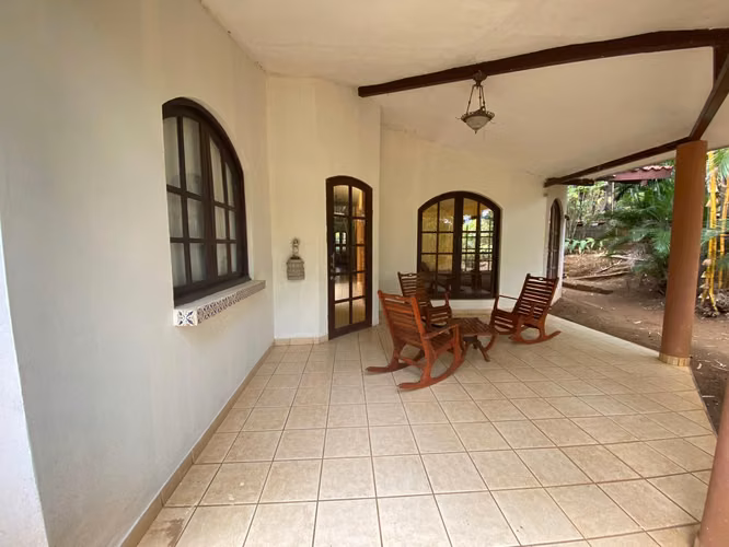 Venta de casa  en Carretera Vieja a León