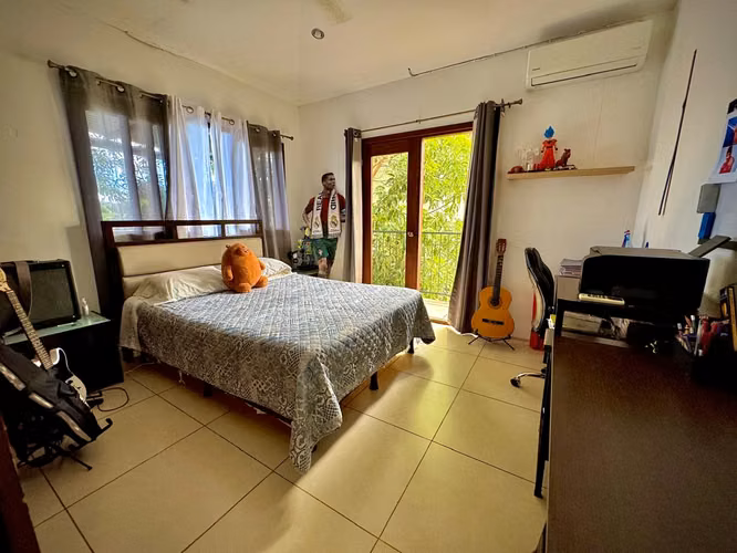 Venta de Casa en Las Colinas