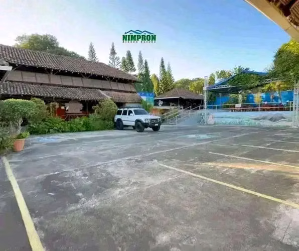Se vende centro recreativo la concha a  puerta cerrada