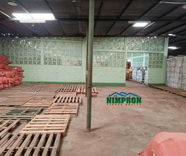 Se renta  Bodega en carretera nueva a Leon
