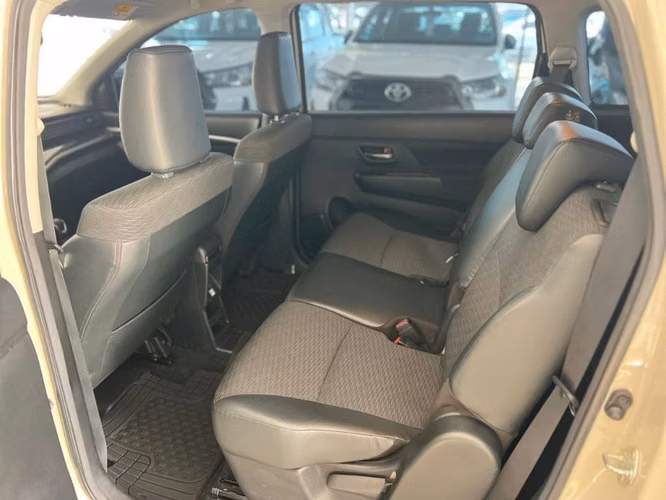 SUZUKI XL7 AÑO 2025