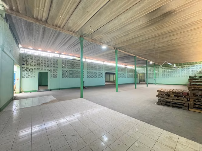 Bodega en Renta - Carretera Nueva a León