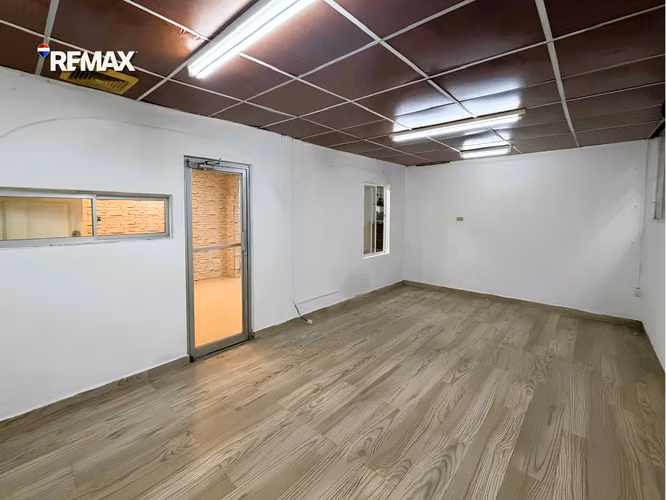 Propiedad Comercial Remodelada en Bello Horizonte